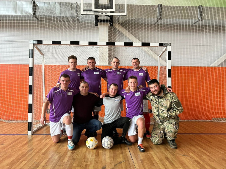В финале встретится ФК" Газовик" с ФК "Новобелянская Стрела" Матч запланирован на 24 февраля.. В финале встретится ФК" Газовик" с ФК "Новобелянская Стрела" Матч запланирован на 24 февраля..